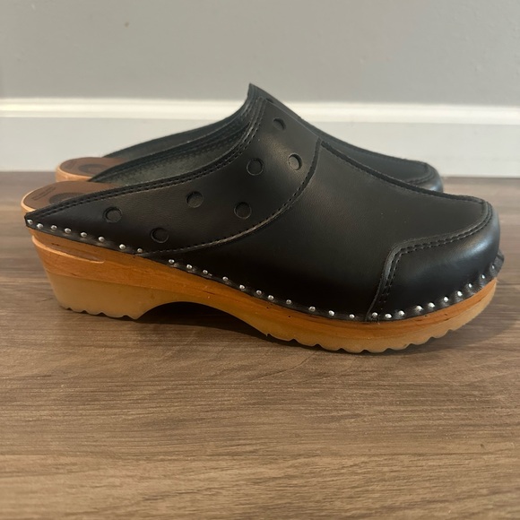 Troentorp durer black clogs. Size 42. - Picture 1 of 9